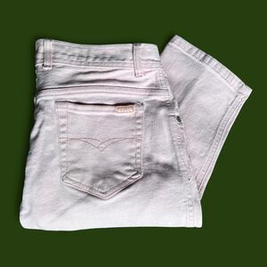 Rare Vintage Gloria Vanderbilt high rise straight leg pale pink mom jeans. 16S.